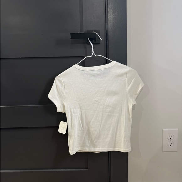 Altar'd State Cherry Records Graphic Baby T-Shirt Size Medium NWT! - Picture 3 of 8